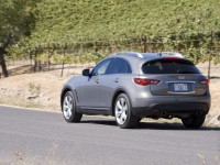 Infiniti FX photo